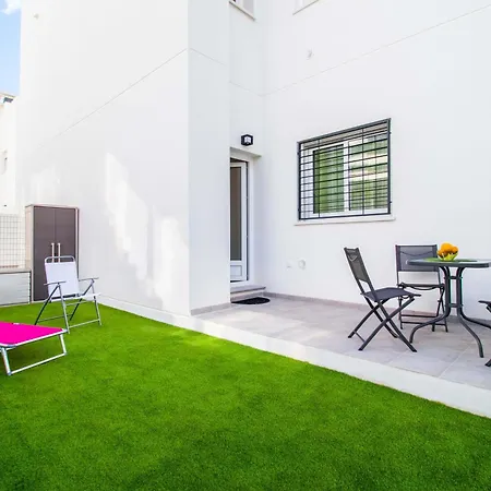 Apartamento Espanatour Virginia *